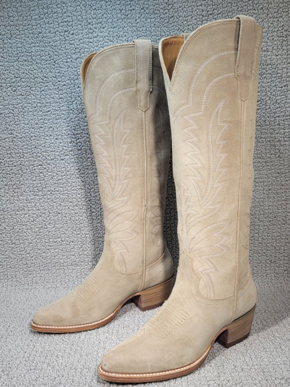 Tecovas The Abby Women's US Size 8B Driftwood Suede Cowgirl Boots - Picture 6 of 11